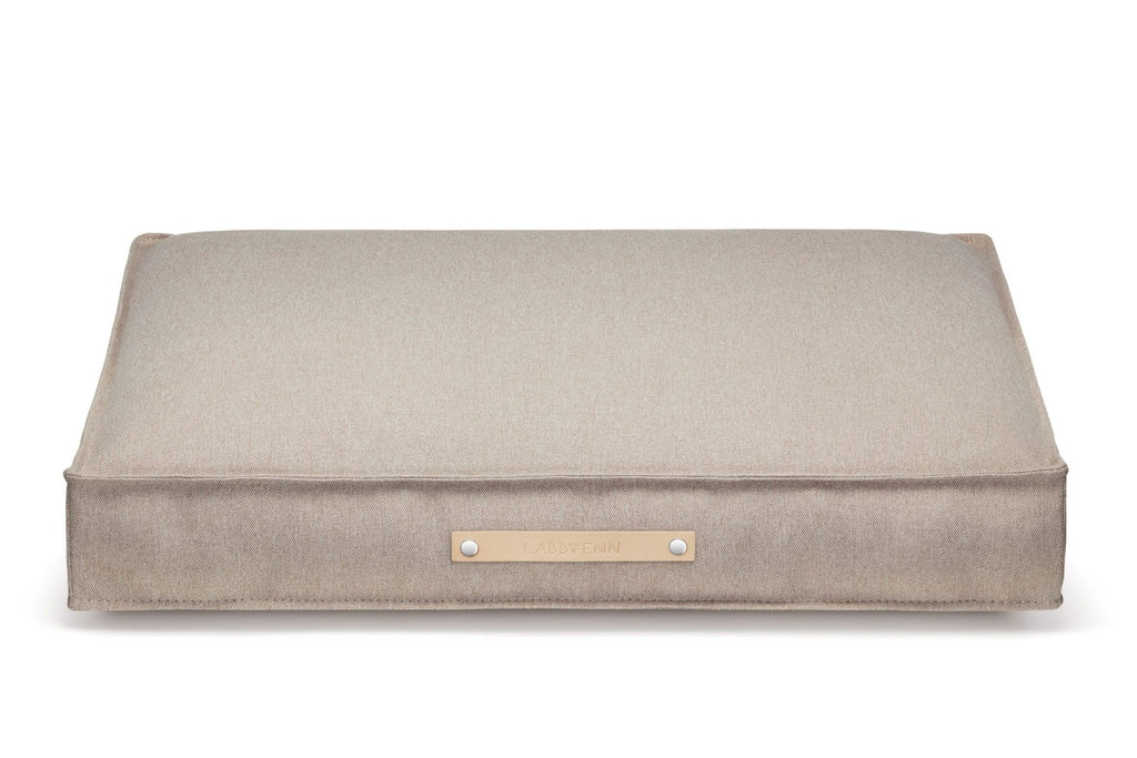 Töve Cushion - Nut 